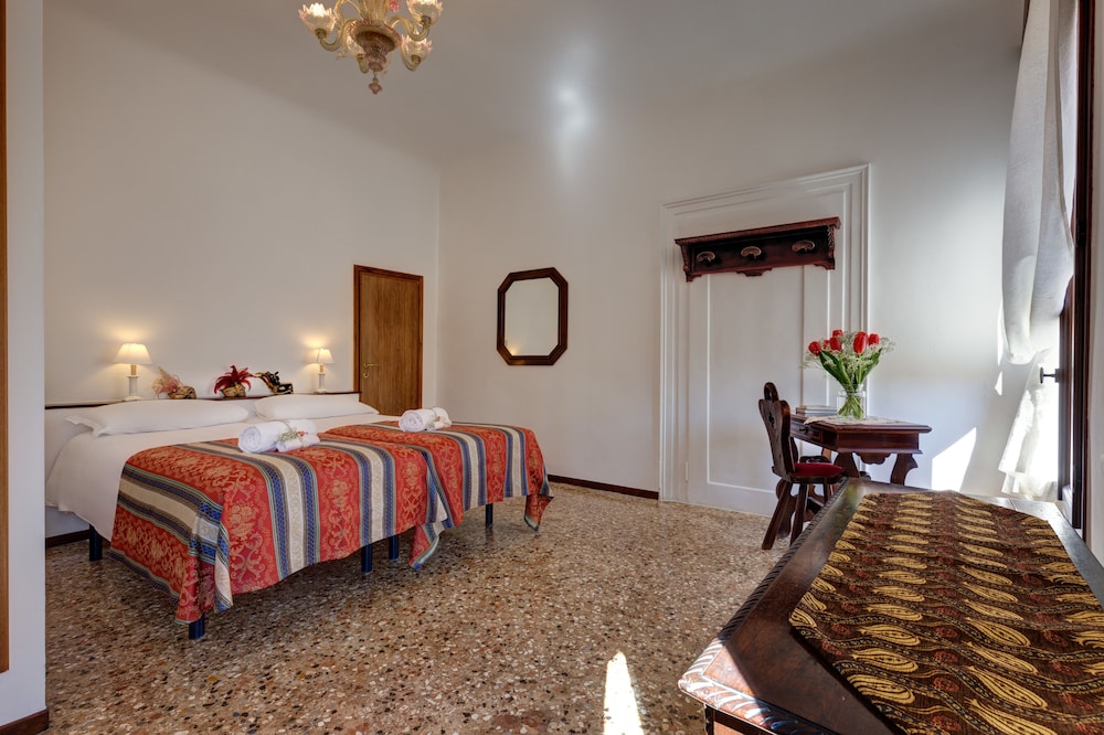 Triple Room photo 3