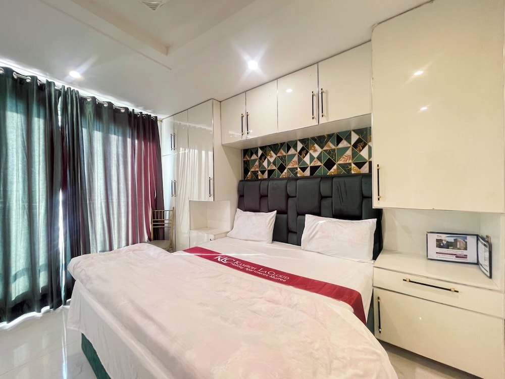 Premium Apartment