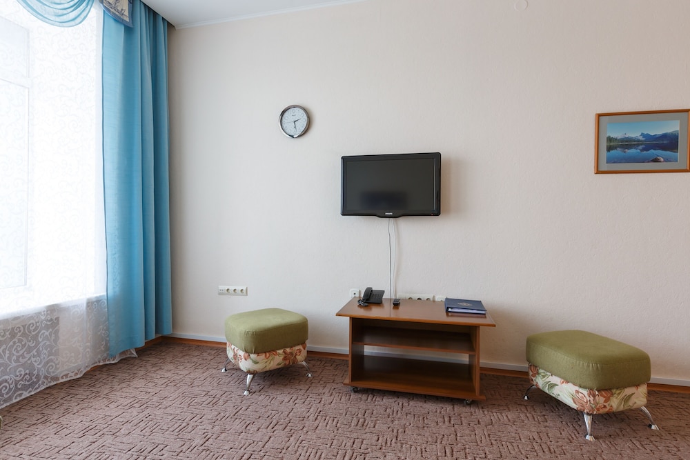 Comfort Suite photo 3