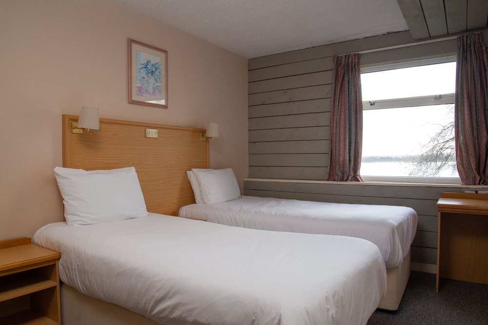 Twin Room with River View - Photo 4