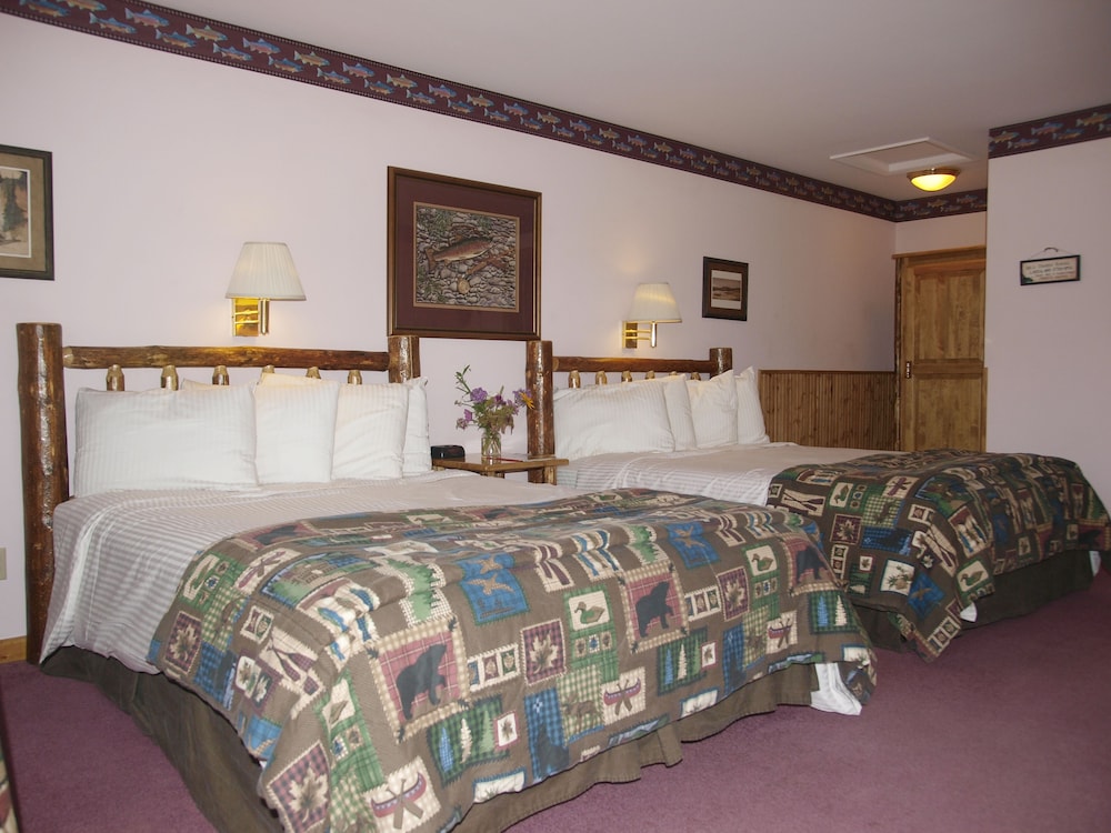 Room, Private Bathroom (Rainbow Trout Room) photo 1