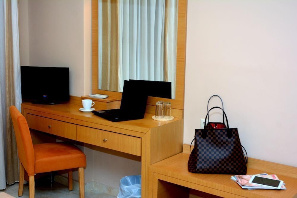 Basic Triple Room photo 2