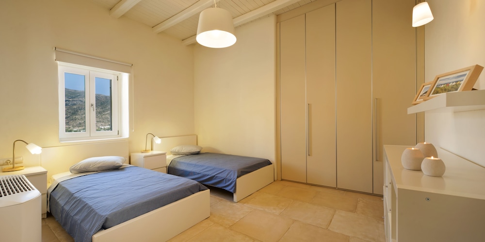 Villa, 4 Bedrooms photo 3