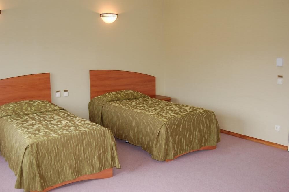 Basic Twin Room photo 1