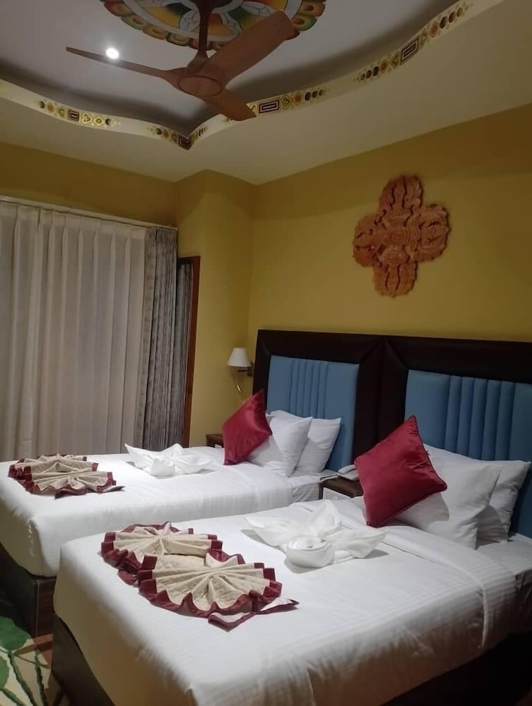 Deluxe Twin Room photo 1