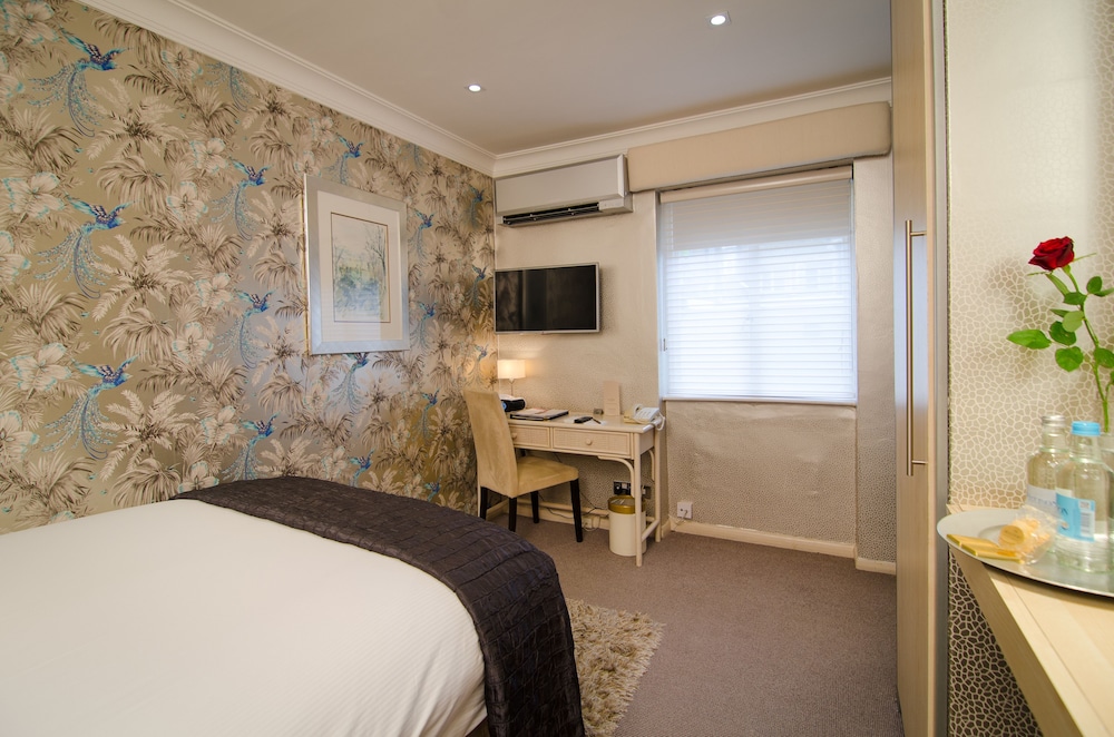 Single Room photo 3
