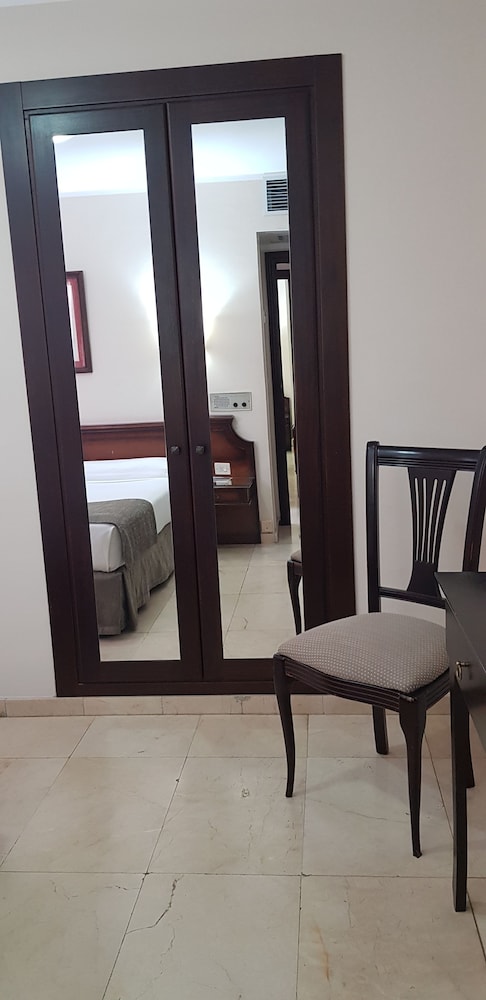 Junior Suite - Photo 21