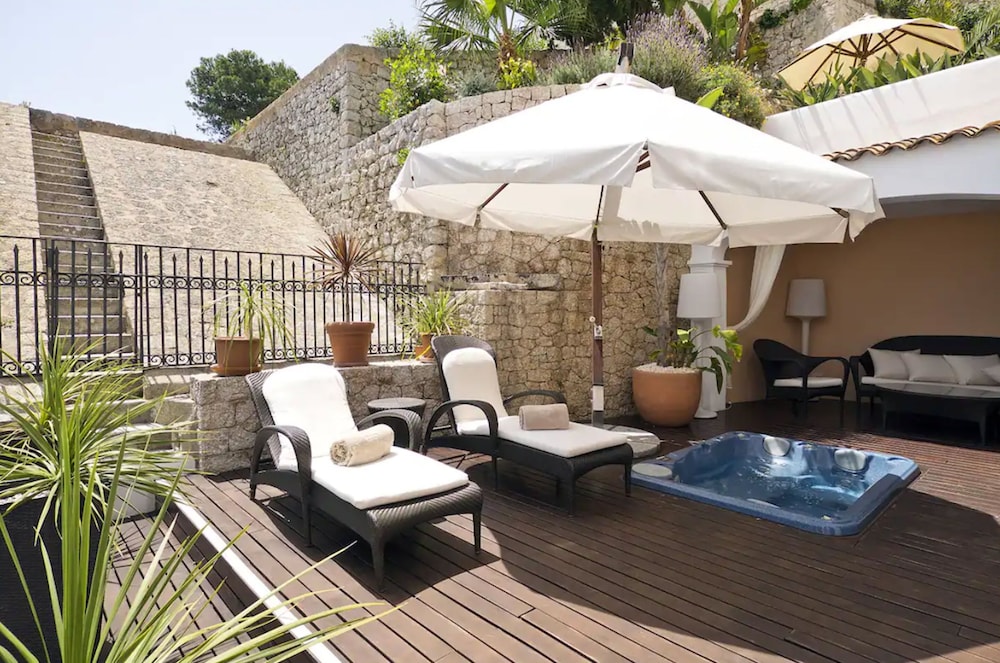 Grand Suite, Terrace, Partial Sea View Grand Suite, Terrace, Partial Sea View