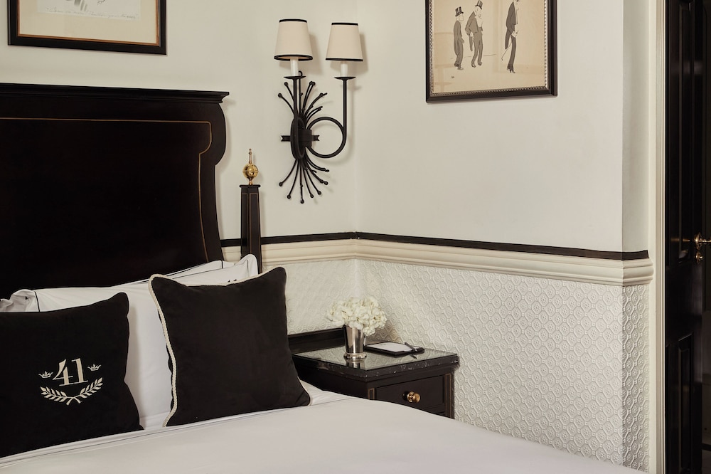Executive Suite photo 3