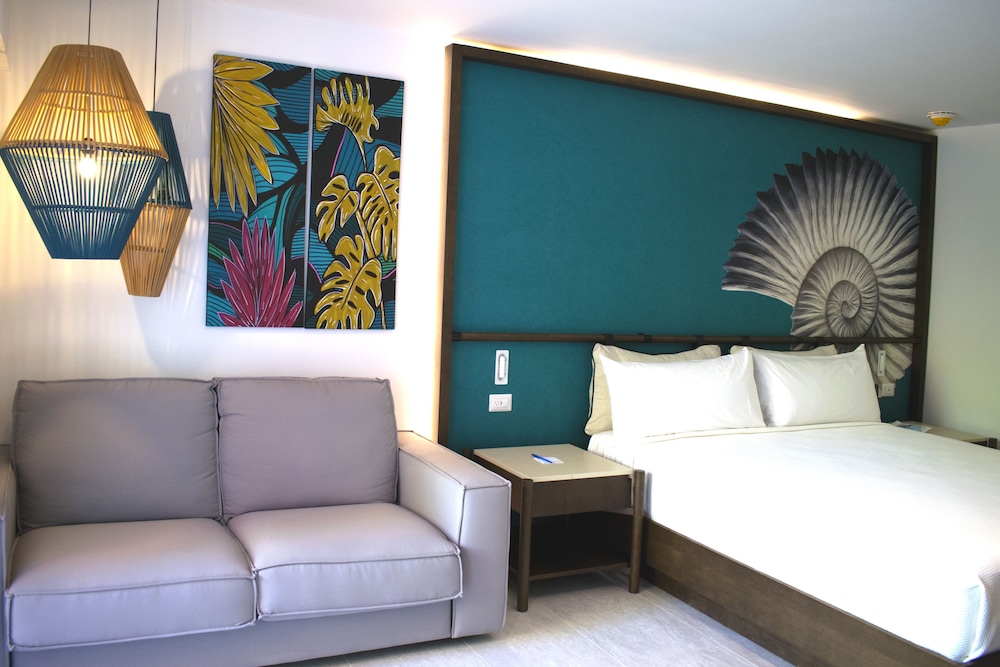 Superior Room thumbnail 5