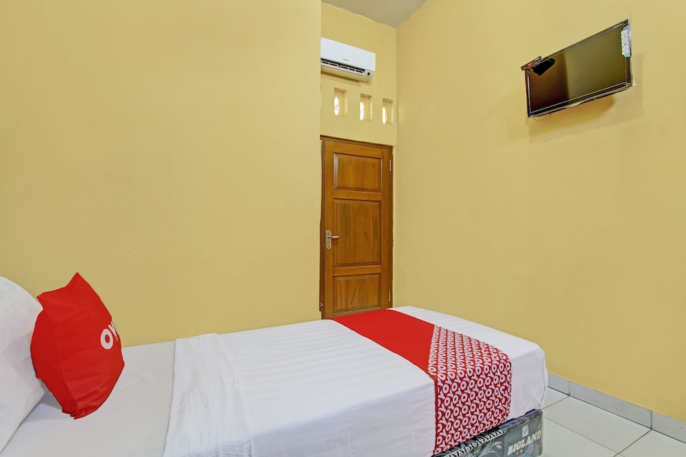 Standard Twin Room - Photo 7