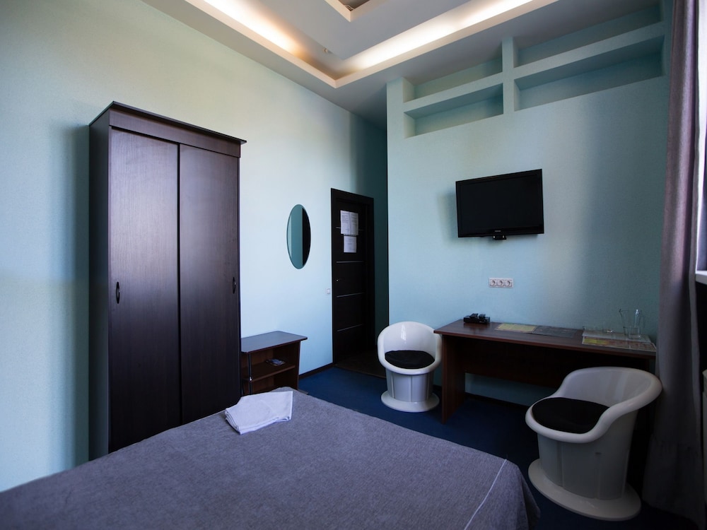 Junior Suite, 1 Queen Bed photo 2