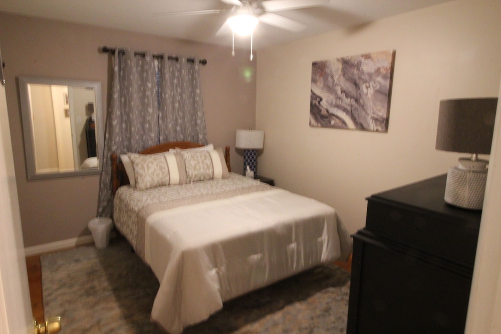 Basic Single Room photo 1