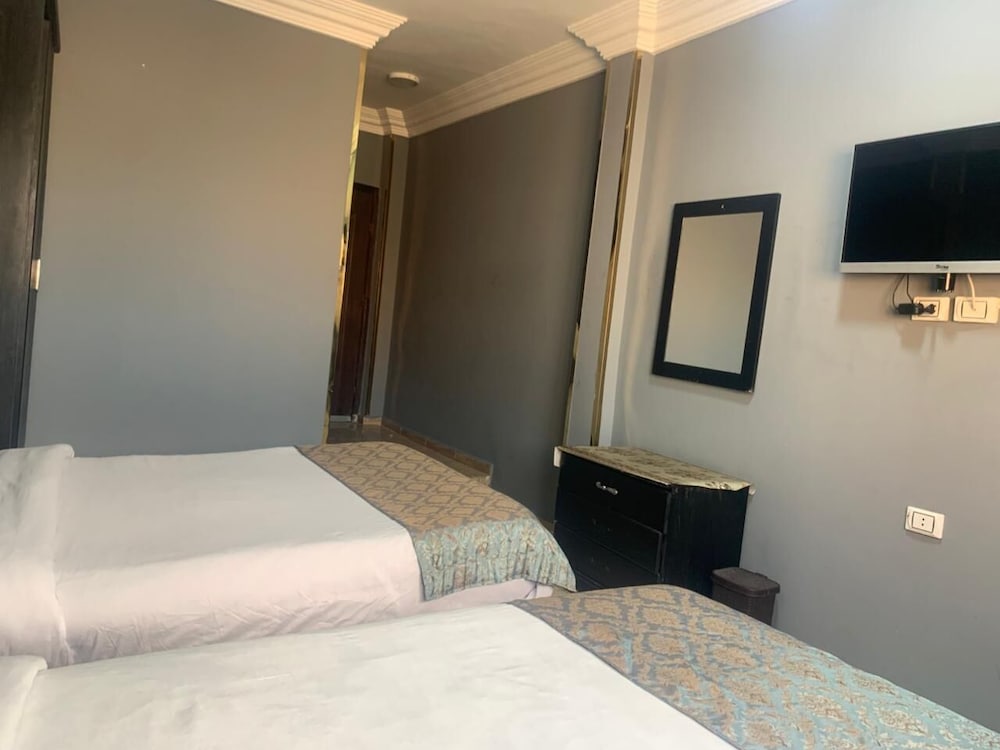 Standard Twin Room photo 2