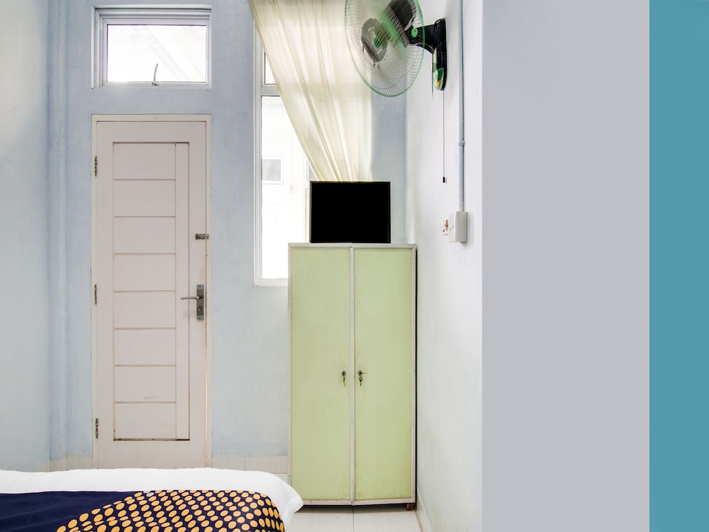 Double Room - Photo 12