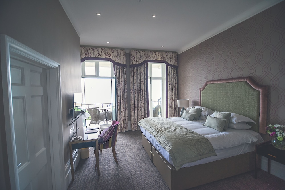 Deluxe Room, 1 Double Bed, Balcony, Sea View - Photo 8