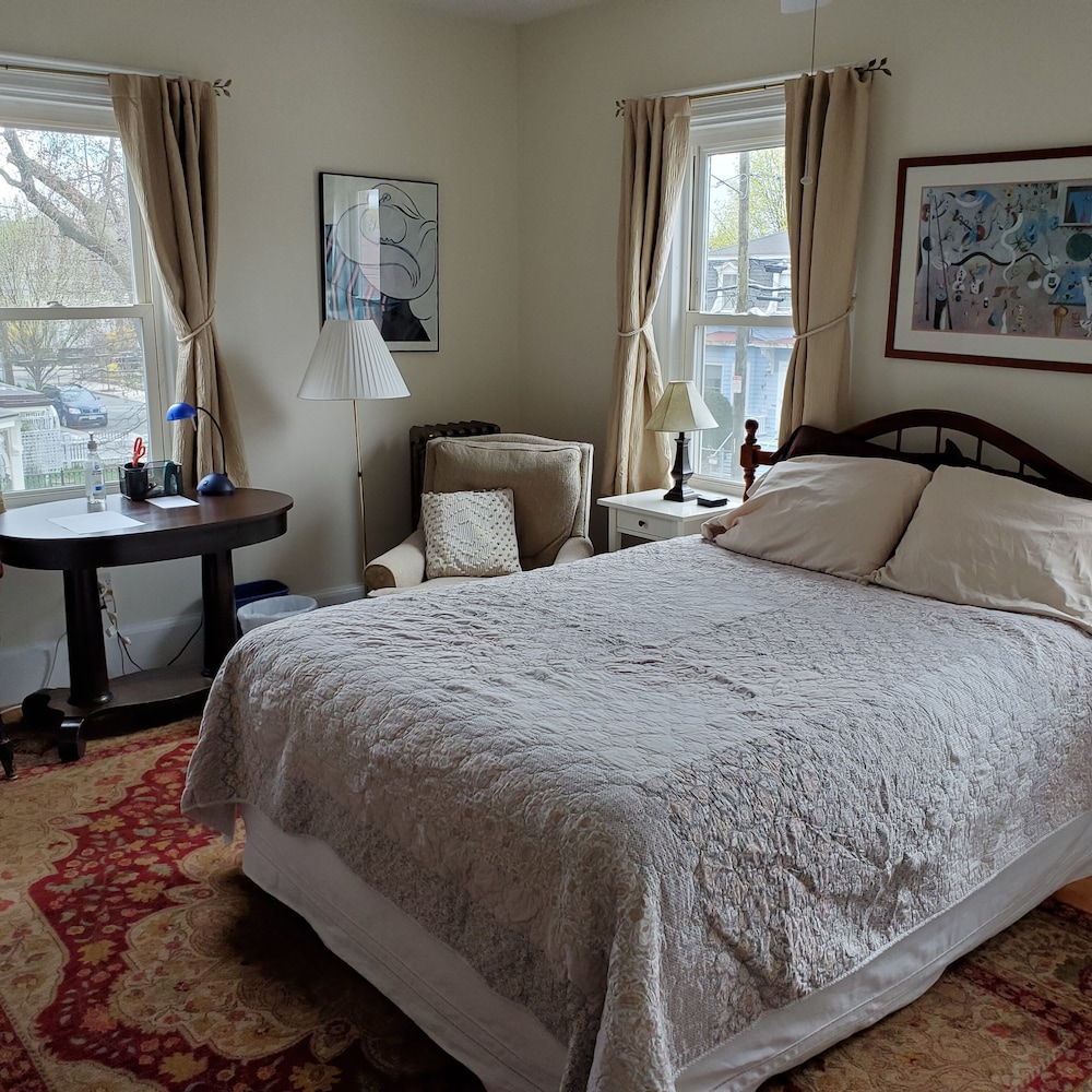 Comfort Triple Room, Shared Bathroom
