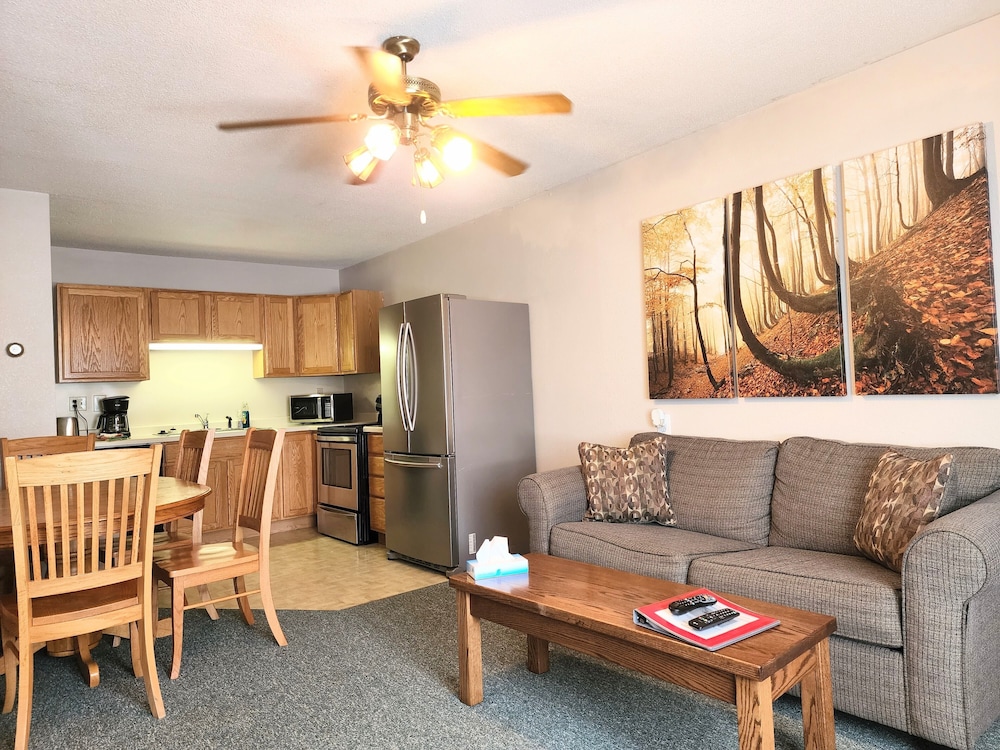 Standard Suite photo 2