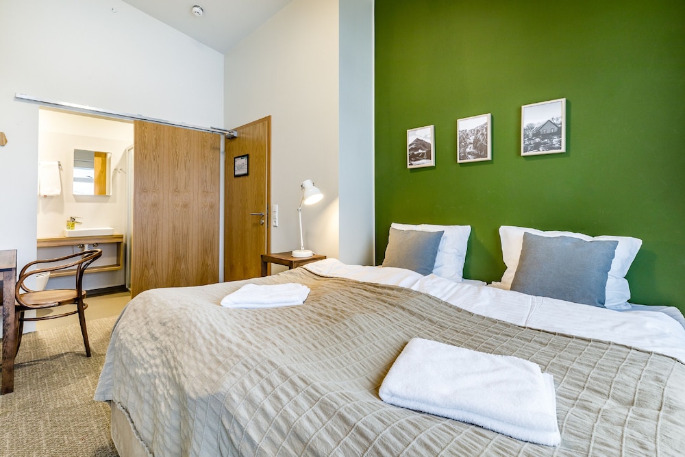 Economy Double or Twin Room photo 2