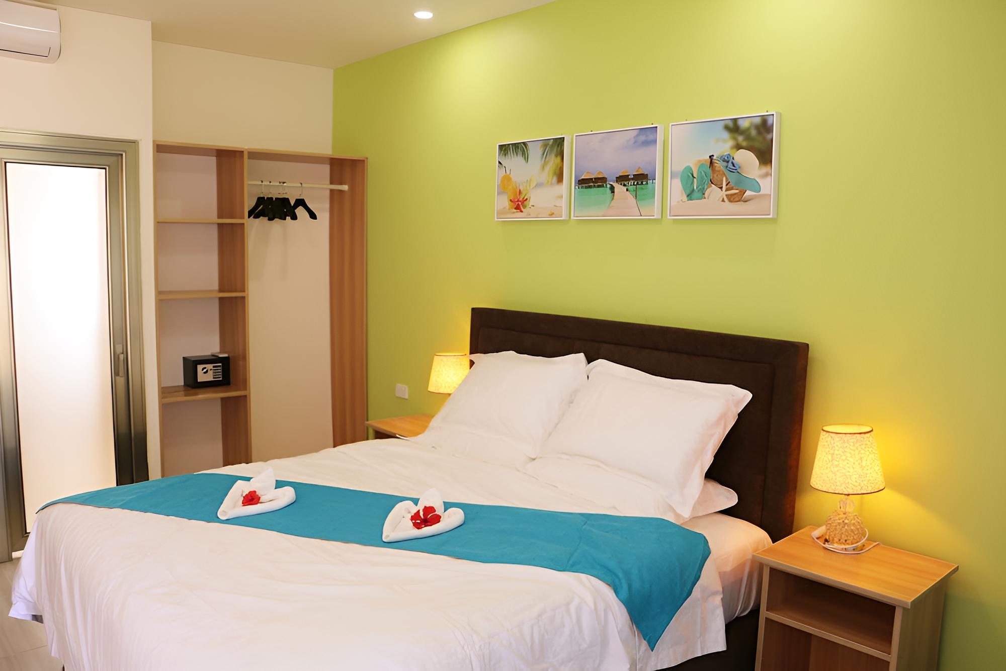 Comfort Double Room, Non Smoking, Pool View photo 2