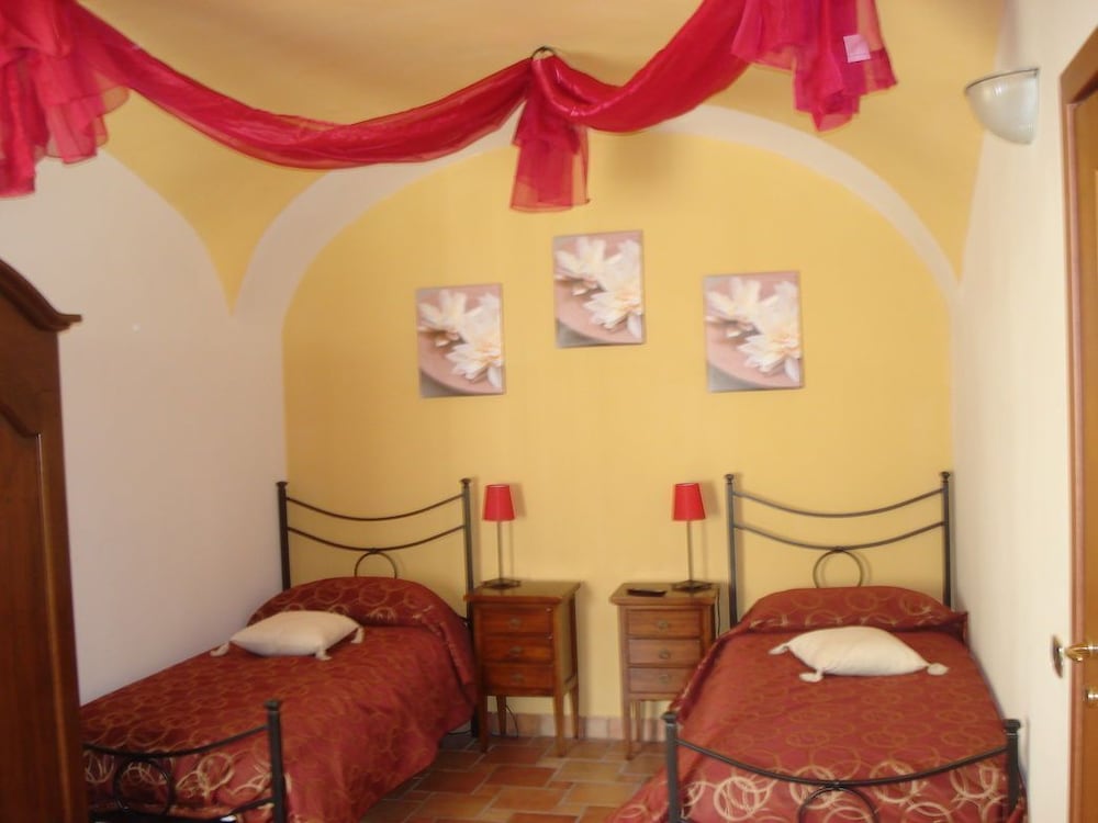 Classic Double or Twin Room photo 1