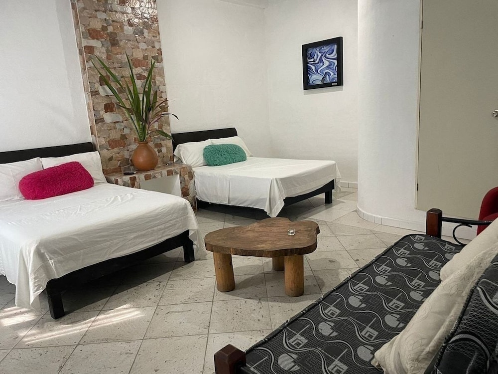 Comfort Suite photo 1