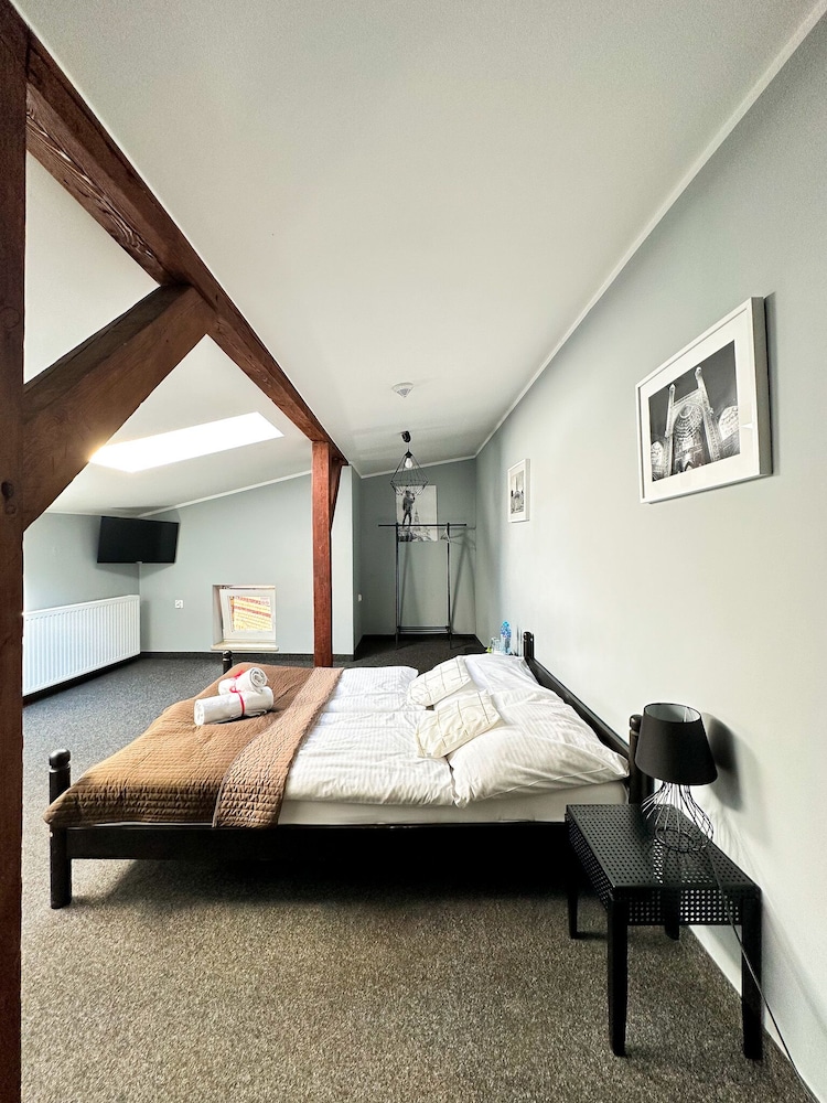 Standard Double Room, City View (11,15,16,21,25,26,31,35,36) photo 3