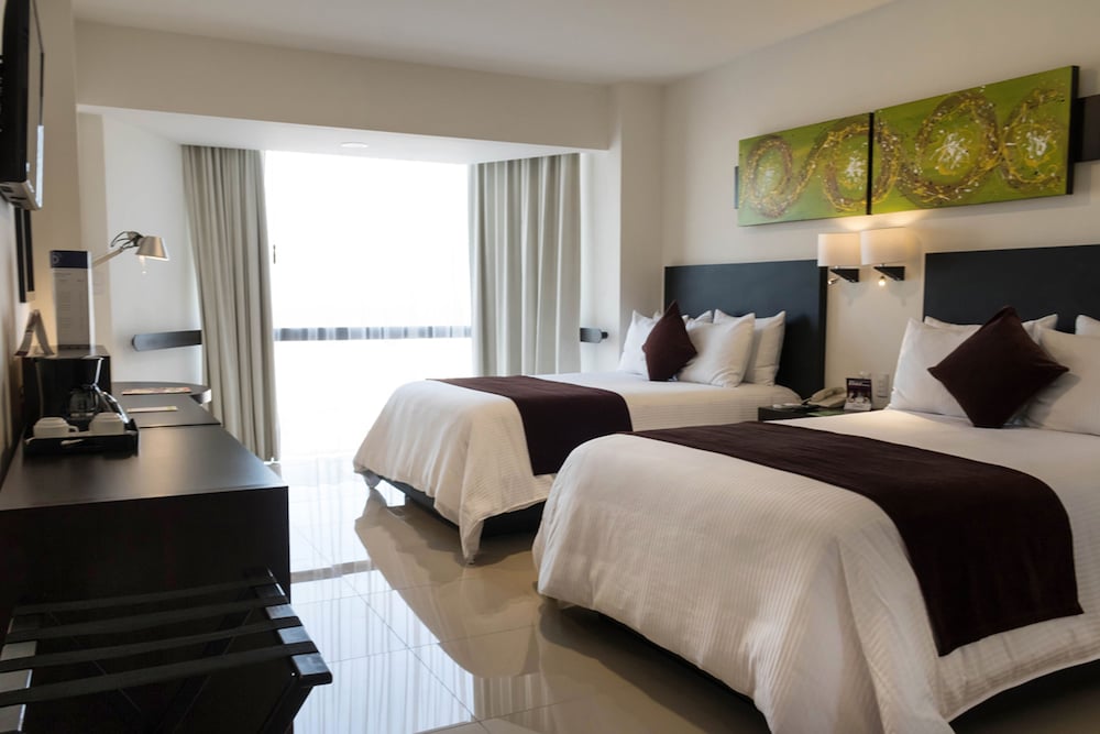 Luxury Room, 2 Double Beds photo 1