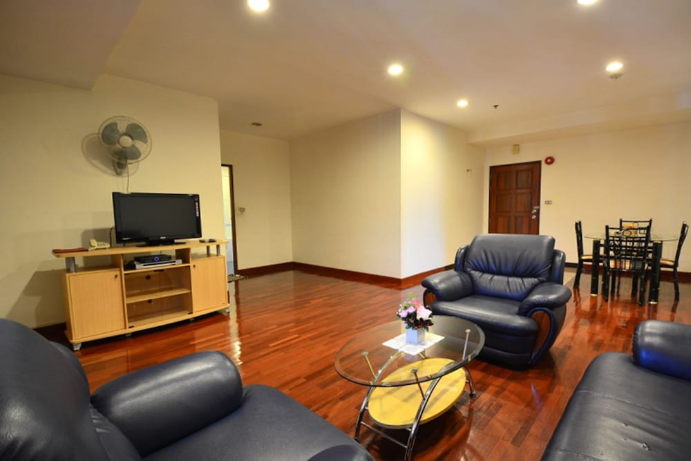 Room, 1 Bedroom photo 3