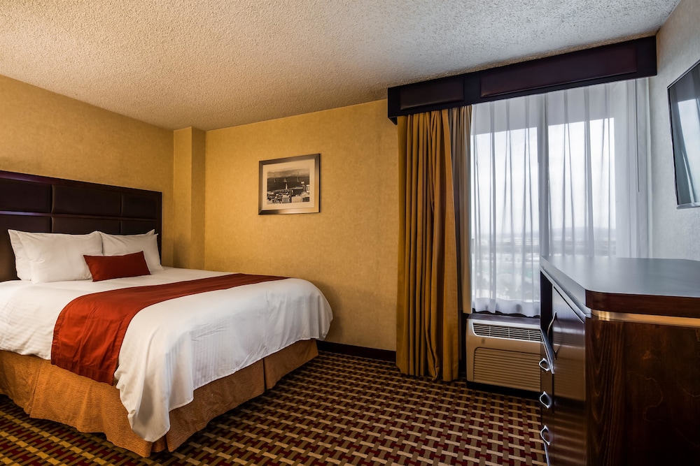 Suite, 1 Queen Bed, Non Smoking (with Sofabed)
