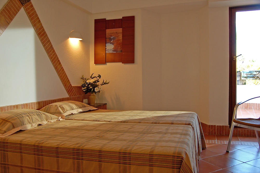 Superior Apartment, 2 Bedrooms photo 2