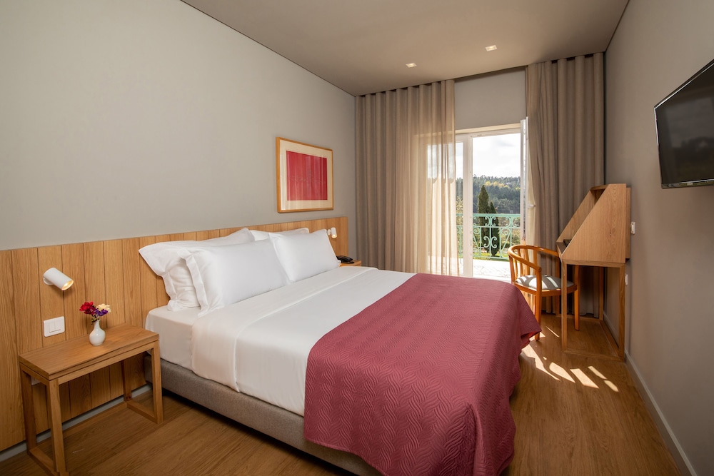 Room - Photo 1