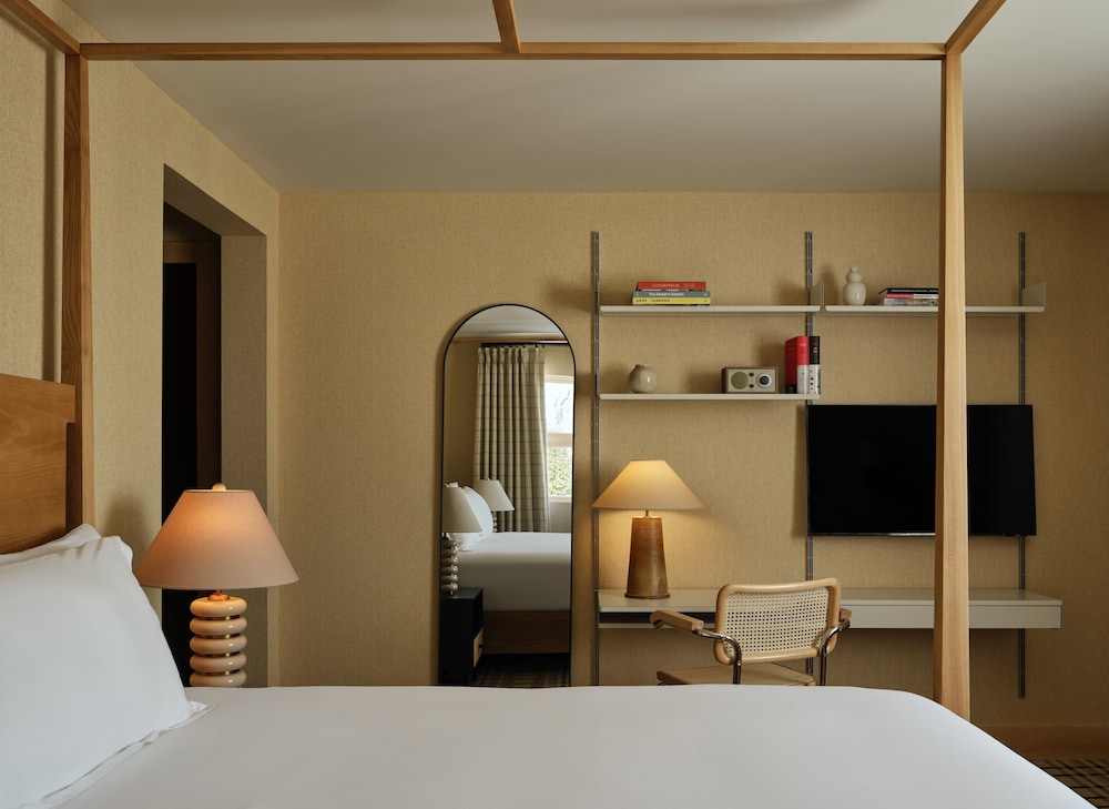 Mews Guest Rooms photo 1