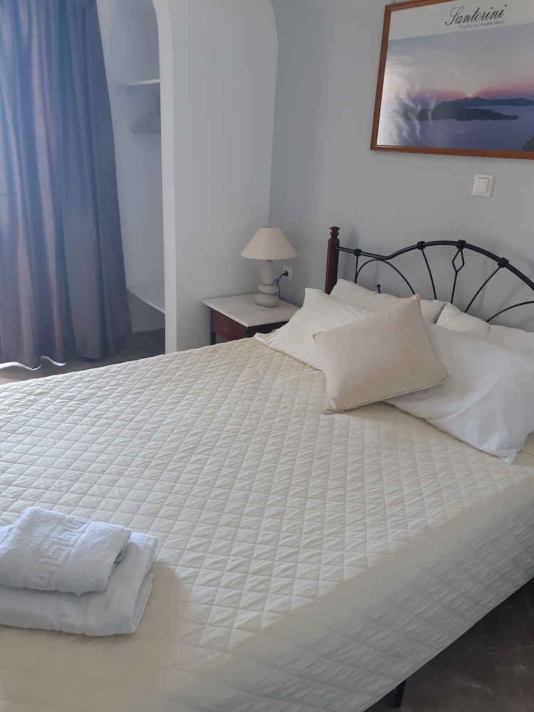 Standard Double or Twin Room - Photo 1
