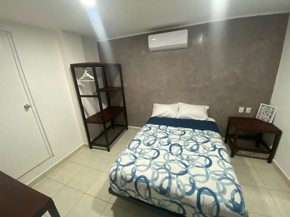 Basic Single Room photo 1