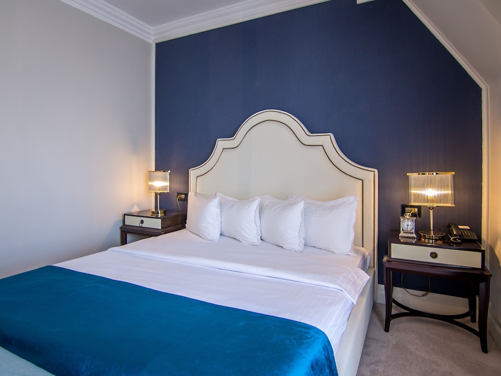 Presidential Apartment, 2 Bedrooms, City View photo 2