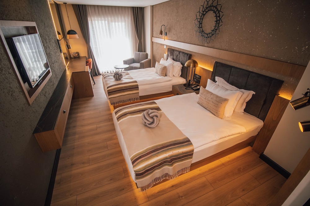 Classic Twin Room - Photo 1