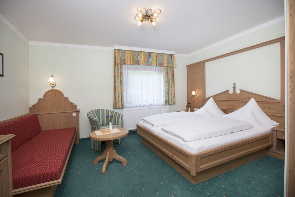 Economy Double Room - Photo 2
