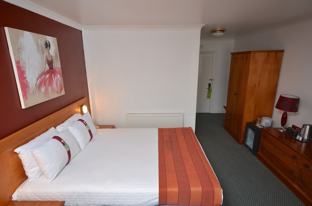 Standard Room, 1 Double Bed with Sofa bed - Photo 6