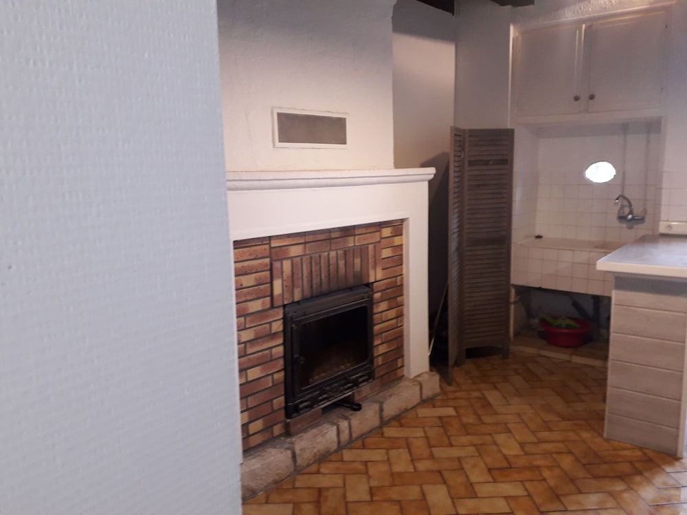 Traditional House - Photo 3