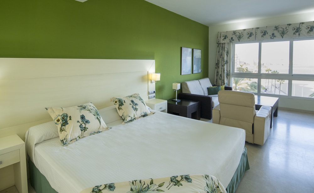 Double Room (with living area)