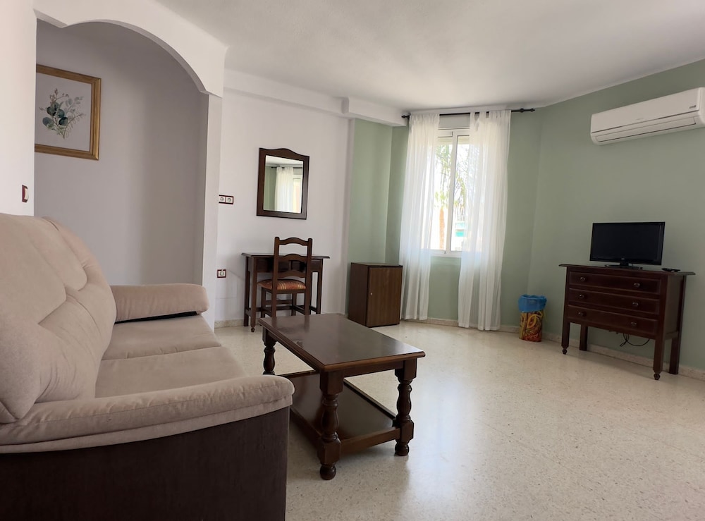 Family Apartment photo 2