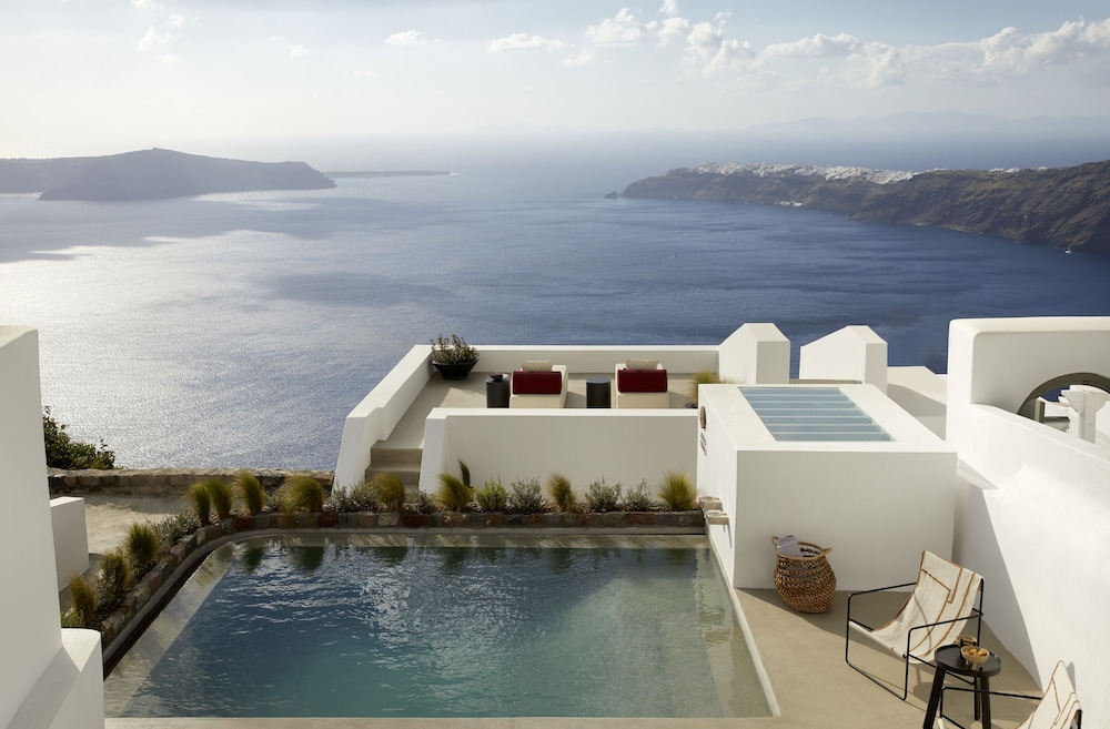 Atoles Villa with Private Pool and Caldera View - Photo 2
