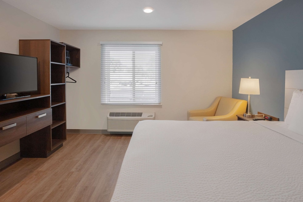 Room, 1 King Bed, Accessible, Non Smoking photo 2