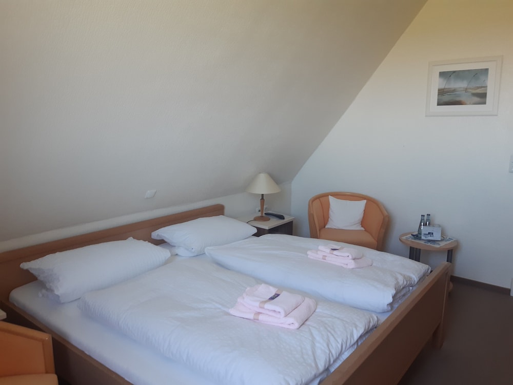 Economy Double Room, Private Bathroom photo 1