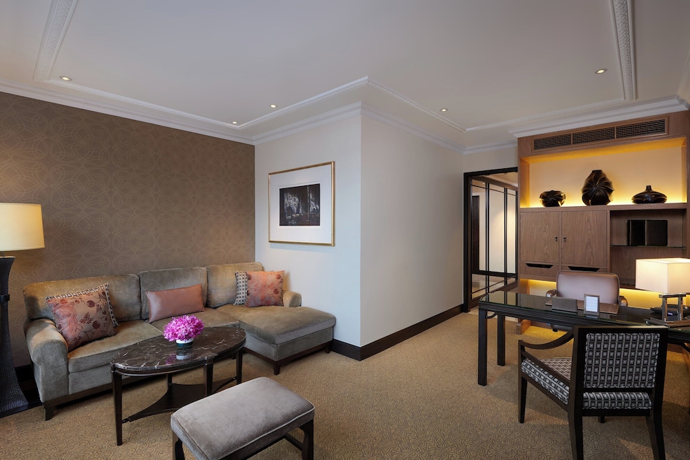 Luxury Suite, 1 Bedroom thumbnail 5