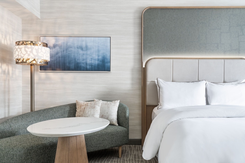 Club Room, 2 Queen Beds - Photo 1