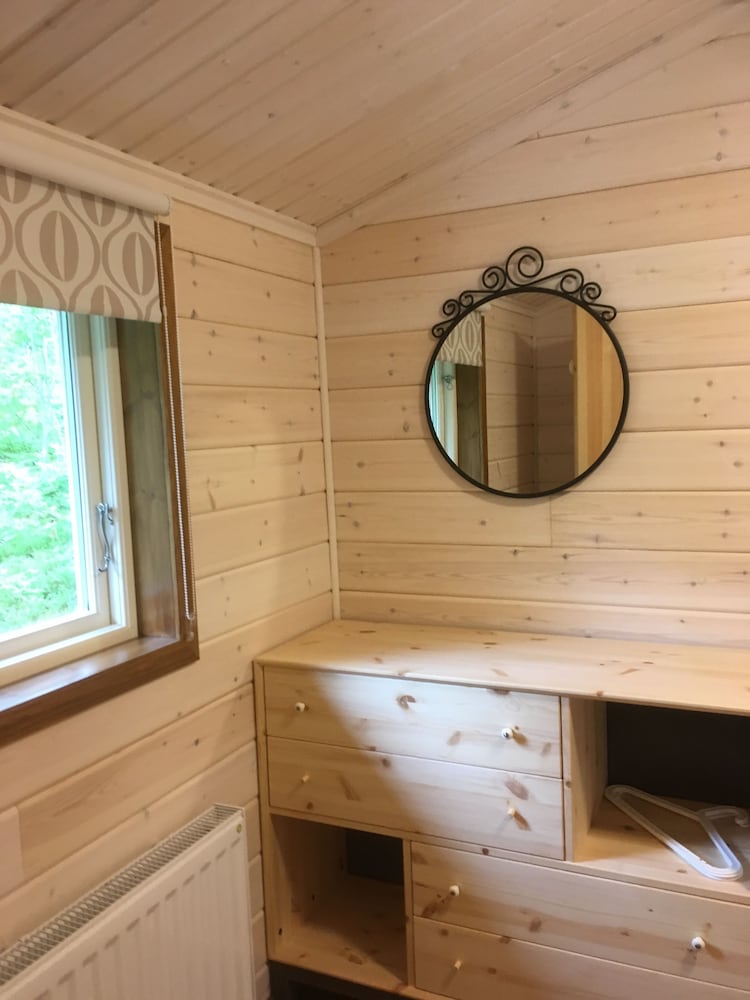 Cottage, Private Bathroom (7) photo 2