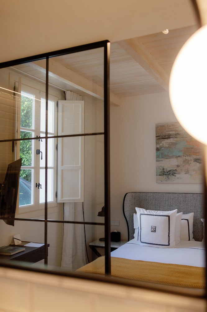 Superior Double Room, Courtyard View photo 3