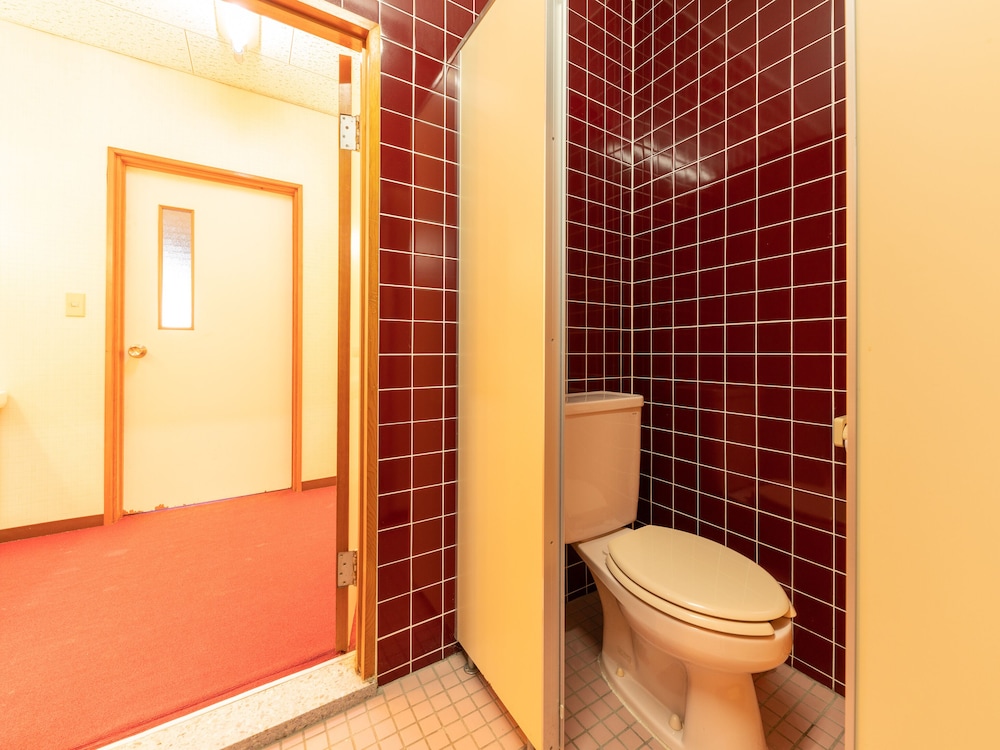 Japanese Room with Shared Washroom - 10 pax, Non-Smoking - Photo 11